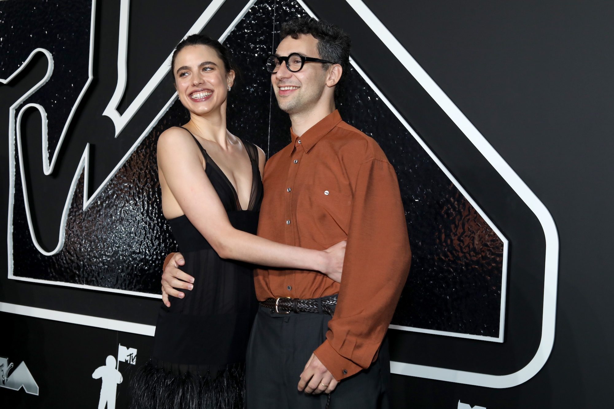 Margaret Qualley Spotted Publicly for 1st Time Amid Split From Estranged Husband Jack Antonoff